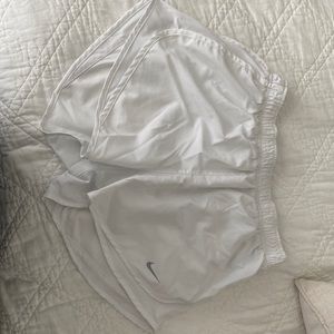 Nike tempo Shorts size L